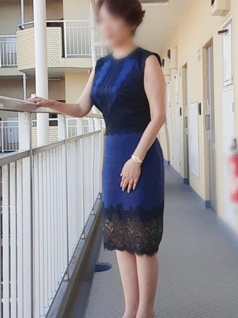 すみれ みやこ（熟女デリヘル）