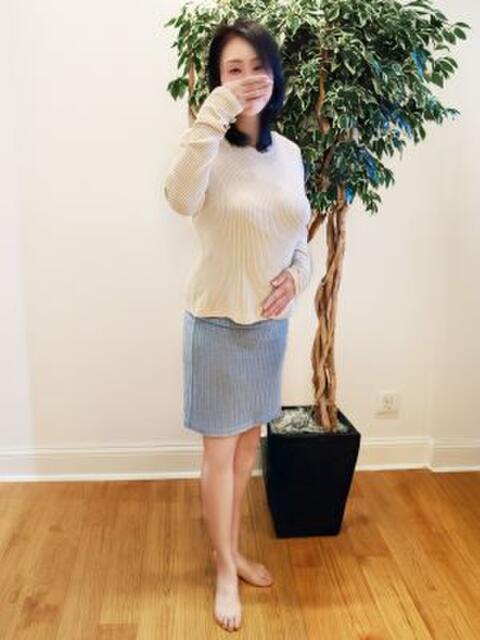 りえ 倶楽部愛（人妻デリヘル）