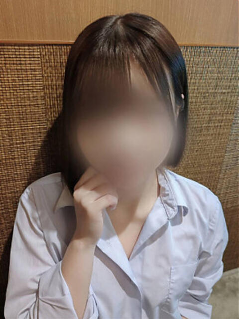 みいな ビデオdeはんど 横浜校（店舗型手コキ）