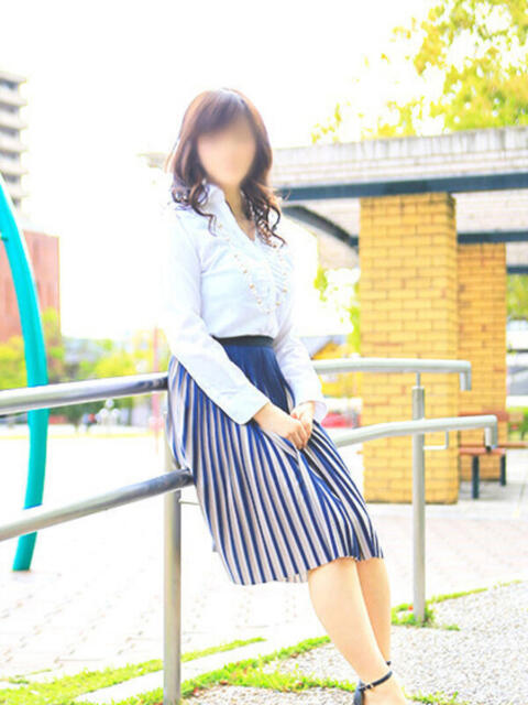 杉田舞花 こあくまな熟女たち 広島店（KOAKUMAグループ）（人妻・熟女デリヘル）