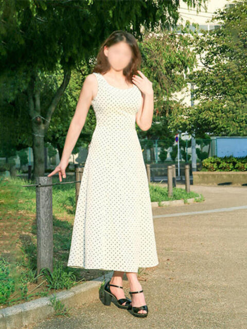 白石悠里 こあくまな熟女たち 広島店（KOAKUMAグループ）（人妻・熟女デリヘル）