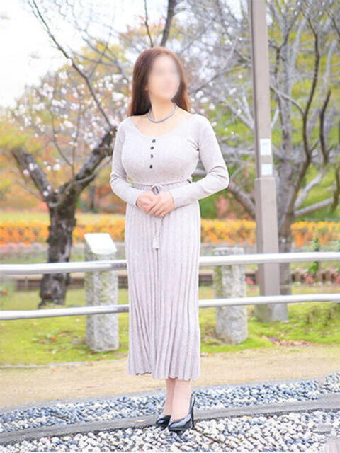 白鳥　真理 こあくまな熟女たち 広島店（KOAKUMAグループ）（人妻・熟女デリヘル）