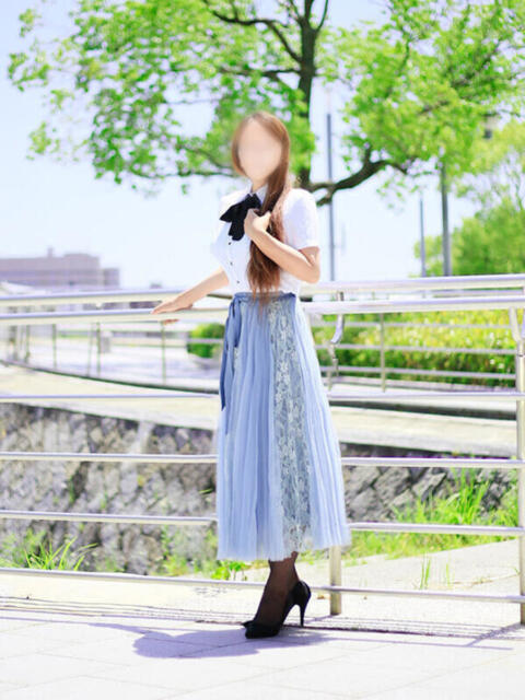 鈴原ゆずな こあくまな熟女たち 広島店（KOAKUMAグループ）（人妻・熟女デリヘル）