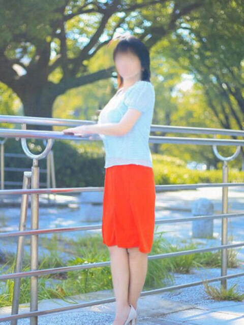 長谷川 菜々 こあくまな熟女たち 広島店（KOAKUMAグループ）（人妻・熟女デリヘル）