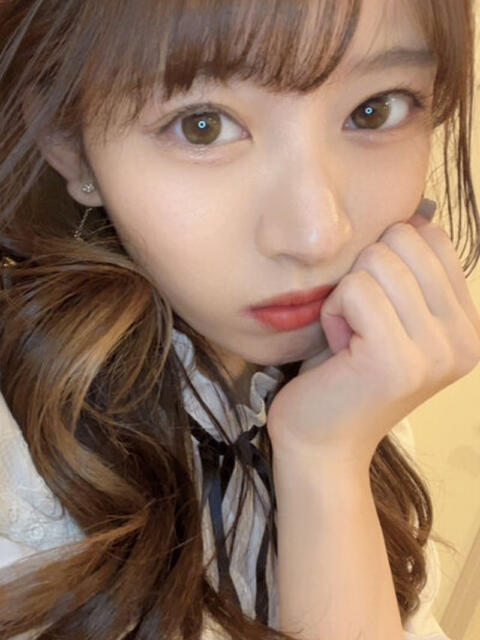 体験入店なつめ 艶妻（若妻ホテヘル）