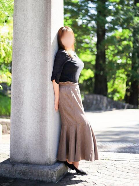 相田 りお こあくまな熟女たち姫路店（KOAKUMAグループ）（人妻・熟女デリヘル）