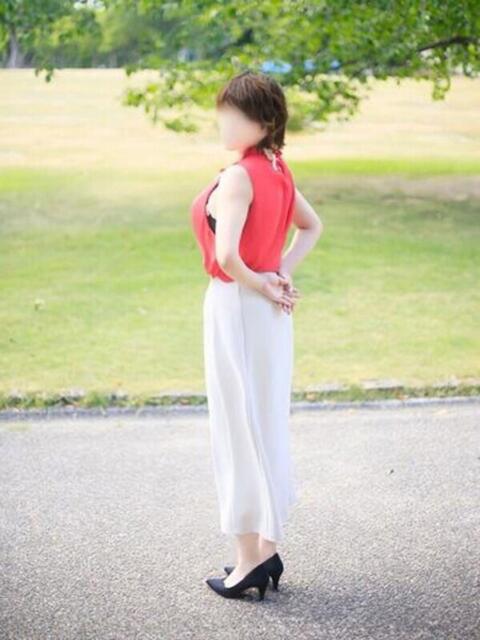 堤 すず こあくまな熟女たち姫路店（KOAKUMAグループ）（人妻・熟女デリヘル）