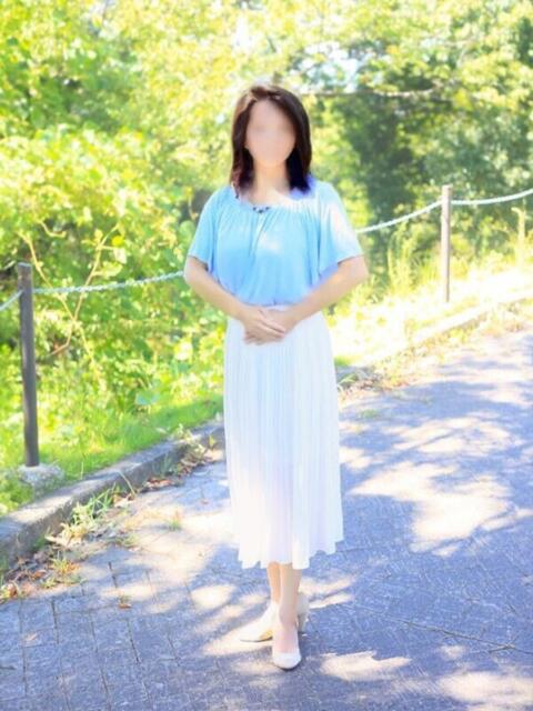 一ノ瀬 ひかる こあくまな熟女たち姫路店（KOAKUMAグループ）（人妻・熟女デリヘル）