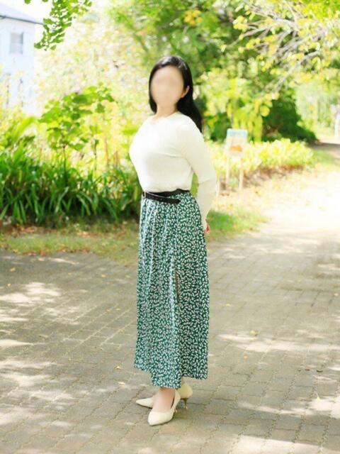 篠原 彩 こあくまな熟女たち姫路店（KOAKUMAグループ）（人妻・熟女デリヘル）