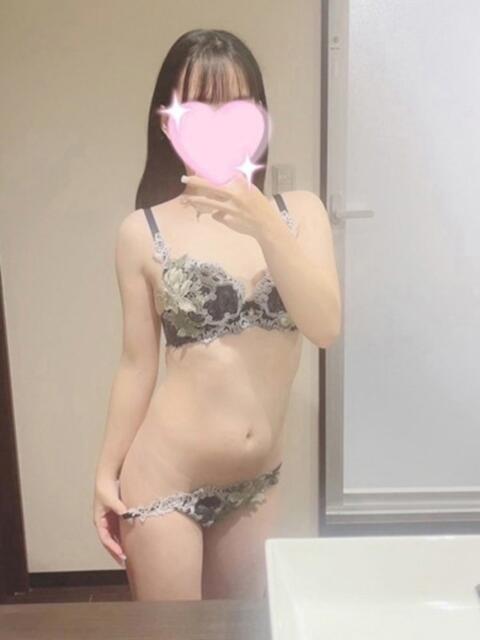 りりな ジュリアングループ三多摩店（デリヘル）