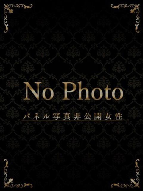 なぎこ 神戸人妻花壇(人妻デリヘル)