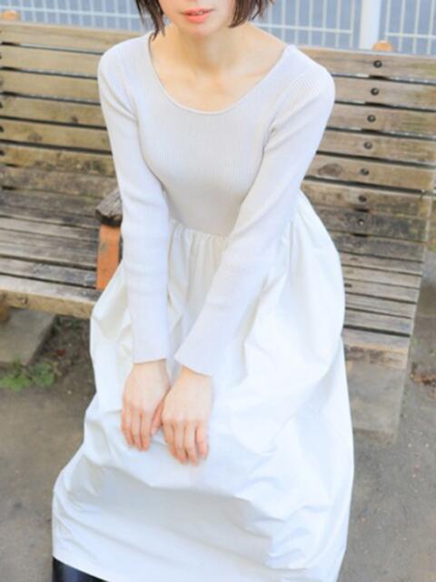 月葉 素人妻達☆マイふぇらレディー（人妻系ホテヘル＆デリヘル）