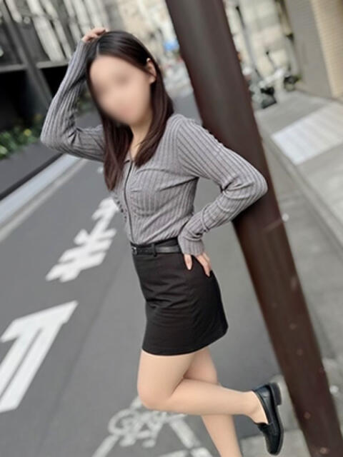 ゆか かりんと秋葉原（オナクラ・手コキ）