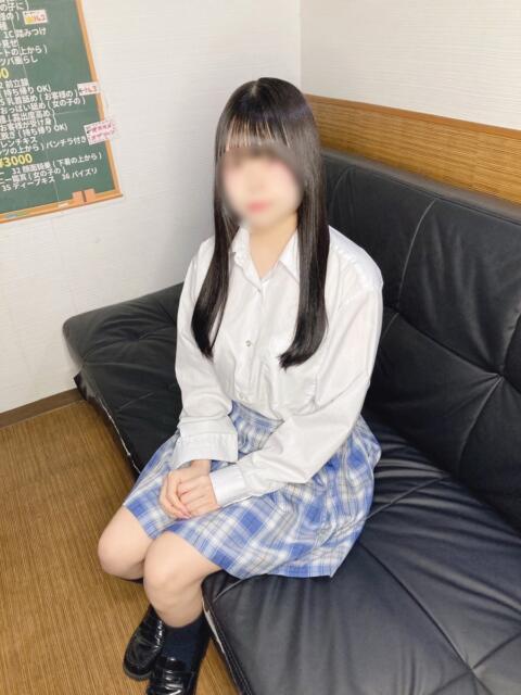 めい 西川口ビデオdeはんど（店舗型ビデオBOX風手コキ店）