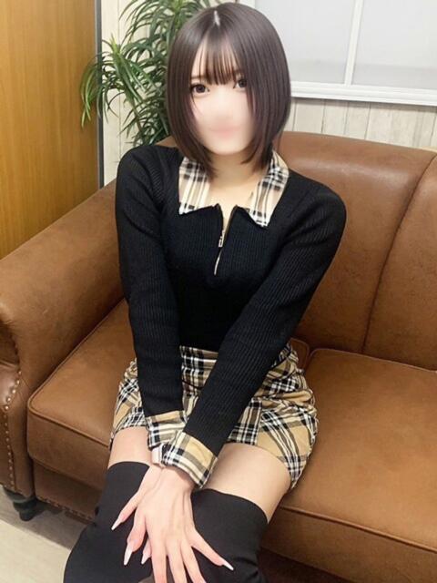 もも★激カワ色白SS級生徒 立川女学園（ホテヘル＋デリヘル）