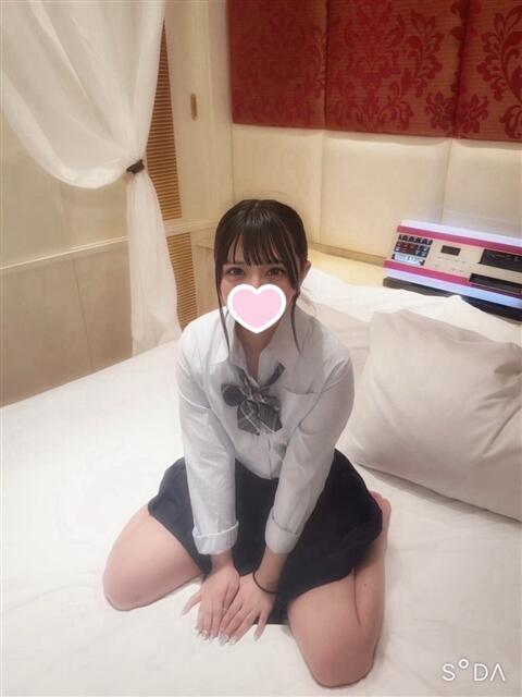 える 派遣型JKリフレ ぷるぷる新宿（派遣型リフレ）