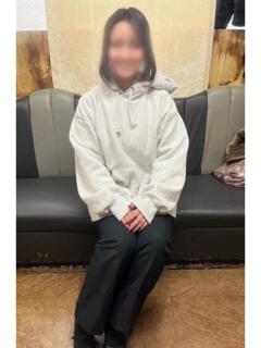 りり 初体験（池袋/ホテヘル）