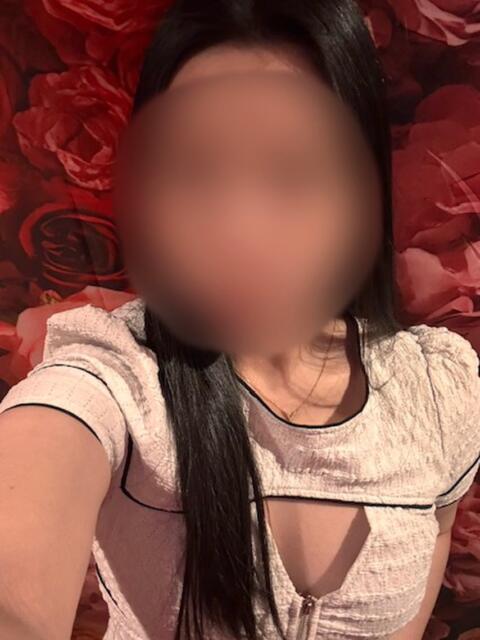 もね VIVIDCREW 梅田堂山店（セクキャバ）