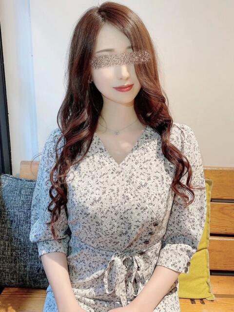香川 菜緒 Firenze(フィレンツェ)（高級デリヘル）