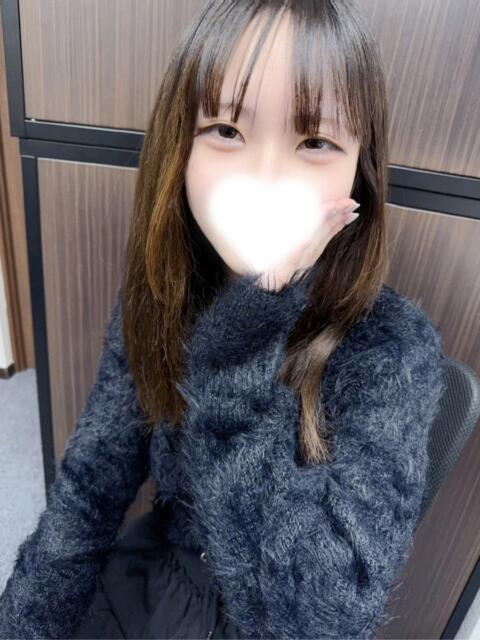 ゆな ワレメ舐められ学院 秋葉原校（手コキ・オナクラ）