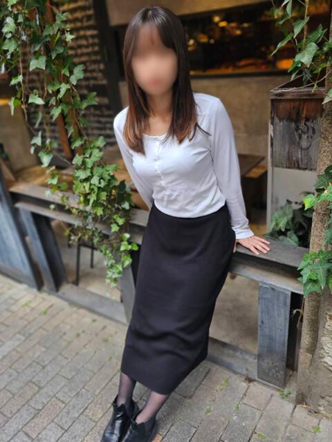 いちは かりんと赤坂（派遣型オナクラ）