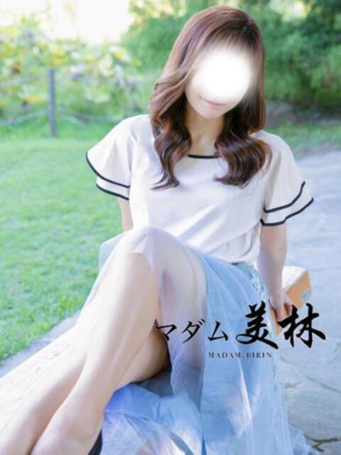 桃瀬　りょう マダム美林　札幌店（人妻ヘルス）