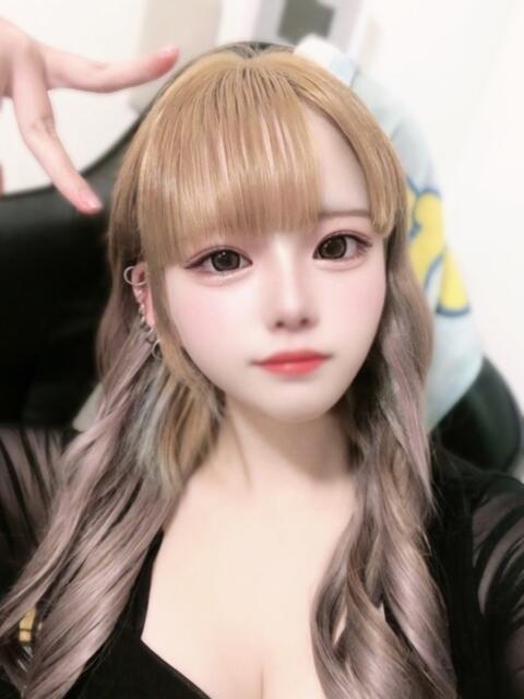 ふゆな とある風俗店♡やりすぎさーくる新宿大久保店♡で色んな無料オプションしてみました（デリヘル）