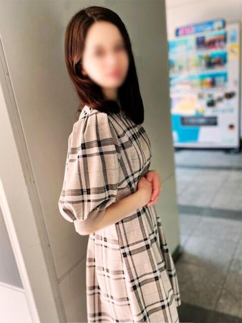 上野ななみ かりんと赤坂（派遣型オナクラ）