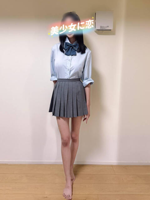 エロ 美少女に恋（アジアンデリヘル）