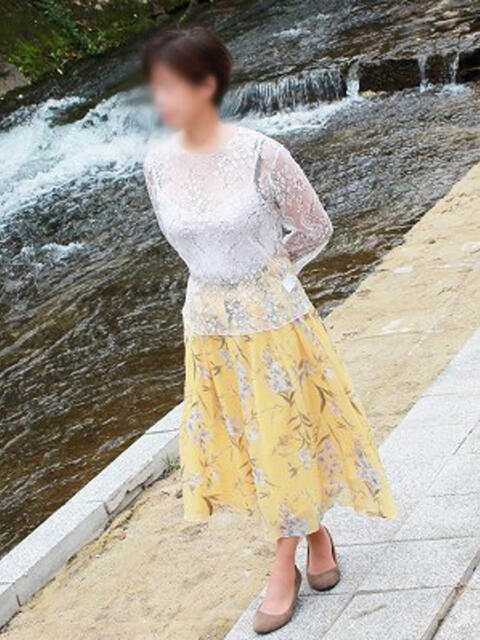 まみ 完熟ばなな神戸・三宮店（待ち合わせ型熟女デリヘル）