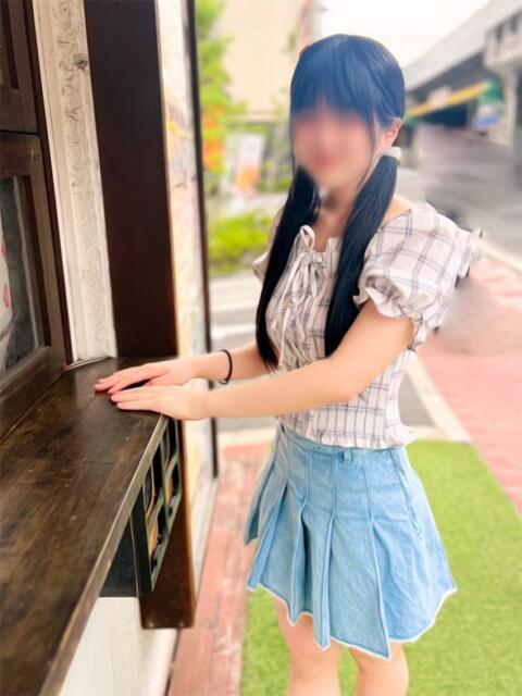 神田しあん かりんと赤坂（派遣型オナクラ）