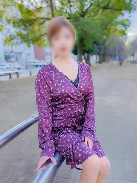 こはく 横浜おかあさん（熟女デリヘル）