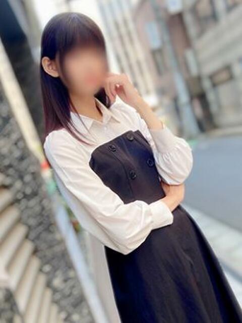 秋葉原まり かりんと赤坂（派遣型オナクラ）