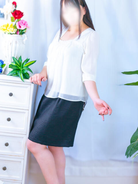 みんと モアグループ入間人妻花壇（人妻デリヘル）