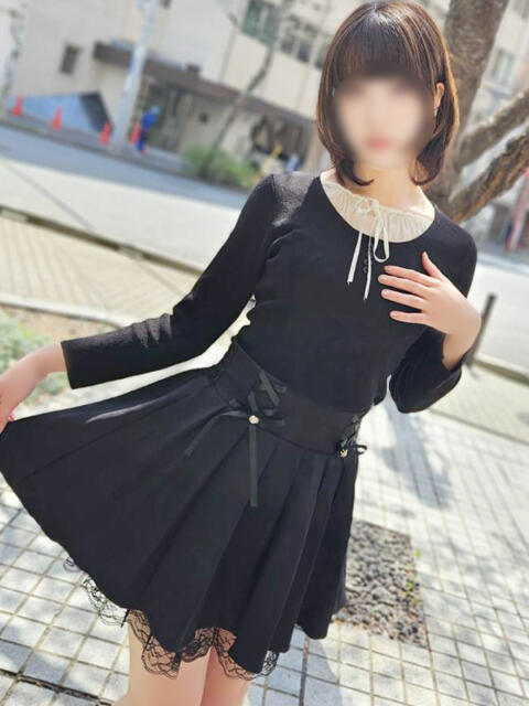 ねる かりんと神田（派遣型オナクラ）