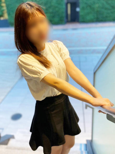 上野ゆいな かりんと赤坂（派遣型オナクラ）