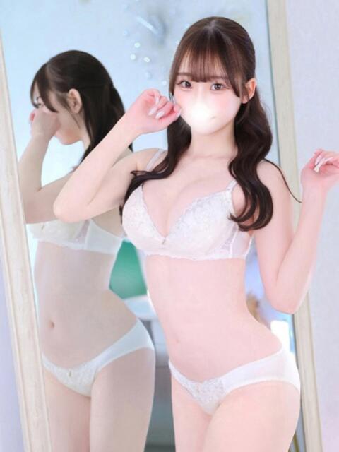 ひより★男性経験極少の現役JD Chloe五反田本店　S級素人清楚系デリヘル（デリヘル）