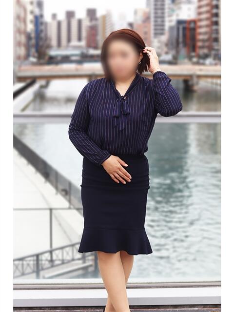 なこ 奥鉄オクテツ兵庫（人妻デリヘル）