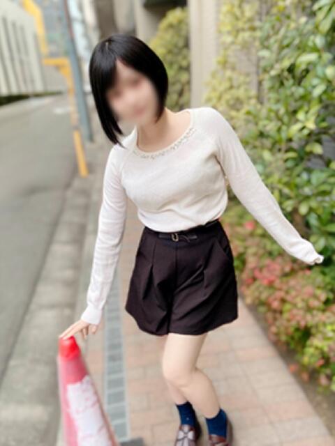 いおり かりんと小岩（オナクラ）