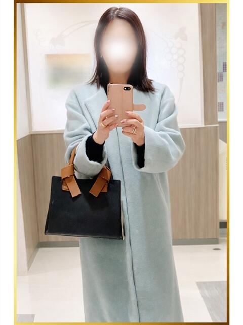 中川ゆかり セカンドパートナー（人妻デリヘル）