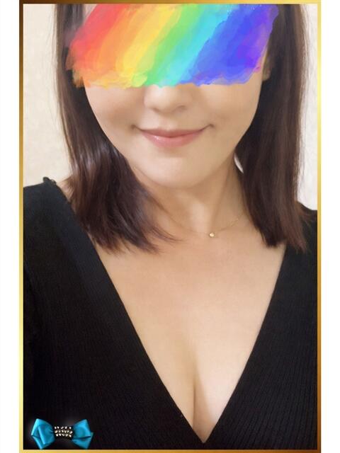 中川ゆかり セカンドパートナー（人妻デリヘル）