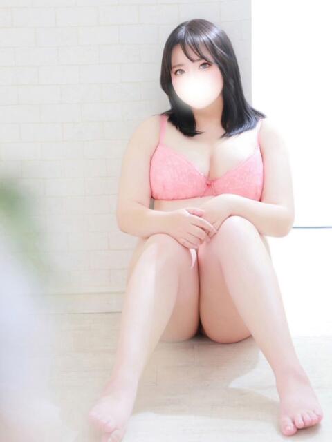 はづき ぽっちゃり巨乳素人専門店ぷにめろ蒲田店（ぽっちゃり系デリヘル）