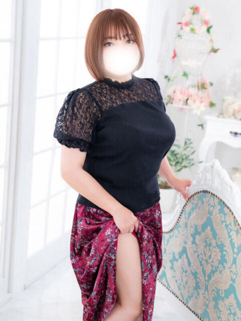 なるみ ぽっちゃり巨乳素人専門店ぷにめろ蒲田店（ぽっちゃり系デリヘル）