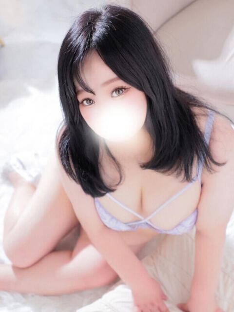 さき ぽっちゃり巨乳素人専門店ぷにめろ蒲田店（ぽっちゃり系デリヘル）