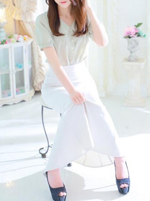 まりな 夢幻（むげん）（人妻デリヘル）