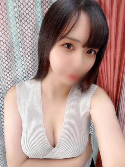 はんな【堀北〇希似の清楚美人】 かわいい素人女子TOP100(地方出身者編)（デリヘル）