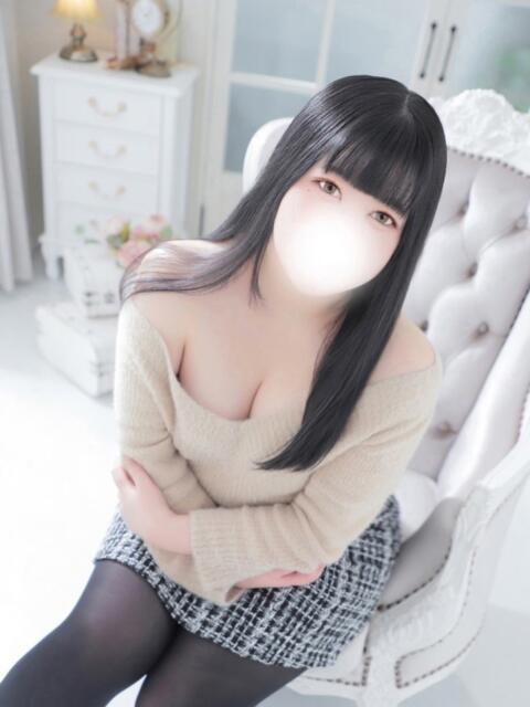 くらん ぽっちゃり巨乳素人専門店ぷにめろ池袋店(ぽっちゃり系デリヘル)