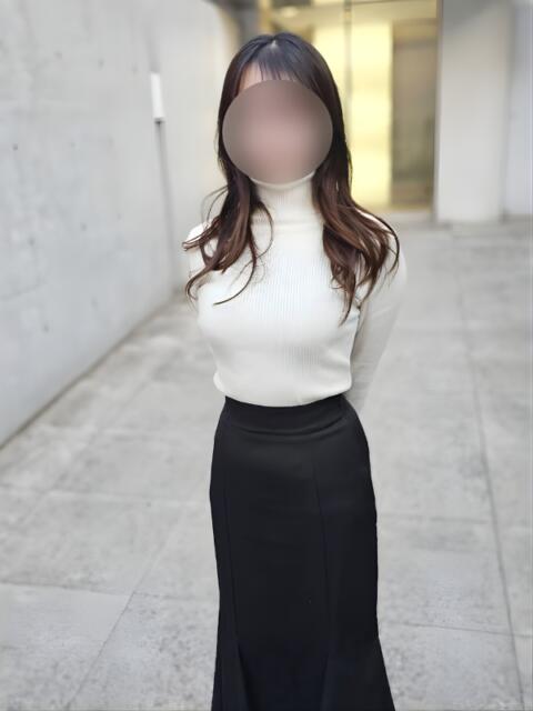 まや かりんと赤坂（派遣型オナクラ）