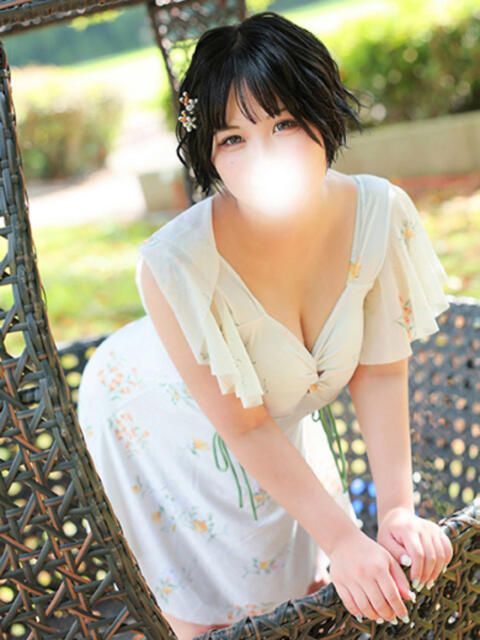 りおん 白いぽっちゃりさん（ぽっちゃり専門ホテヘル）