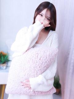 りいな 高級オナクラ　ひよこクラブ（新宿・歌舞伎町/デリヘル）